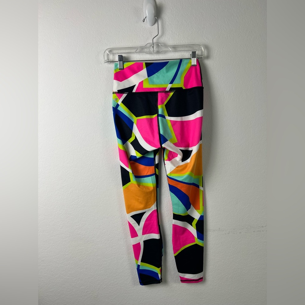 Fabletics Define Powerhold Leggings - Picture 2 of 10